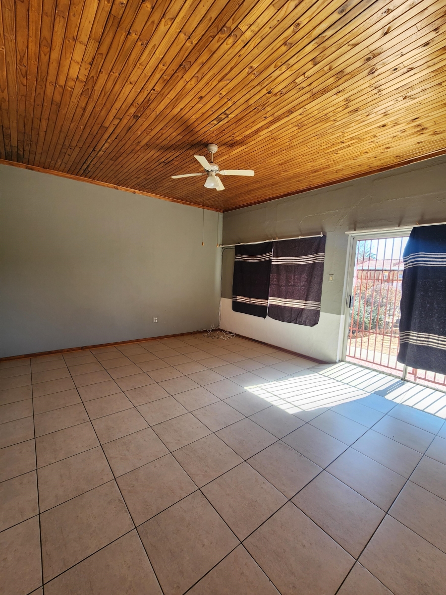 7 Bedroom Property for Sale in Hennenman Free State